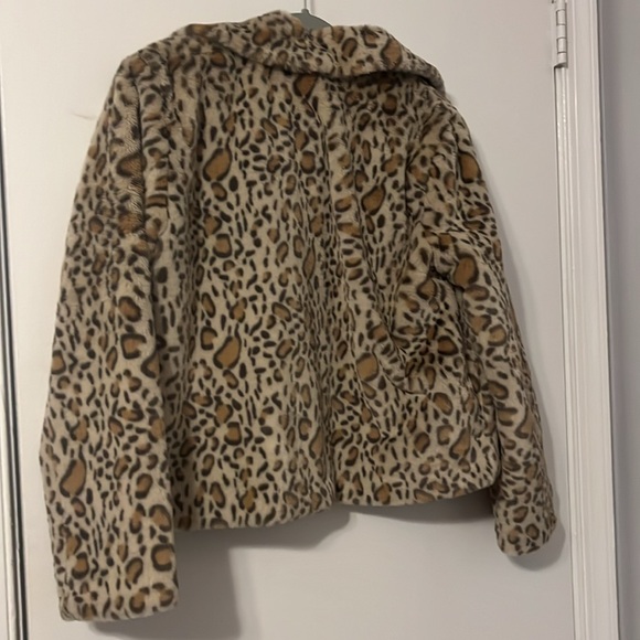 1. State Animal Leopard Print Faux Fur Jacket Woman’s M - Picture 3 of 3
